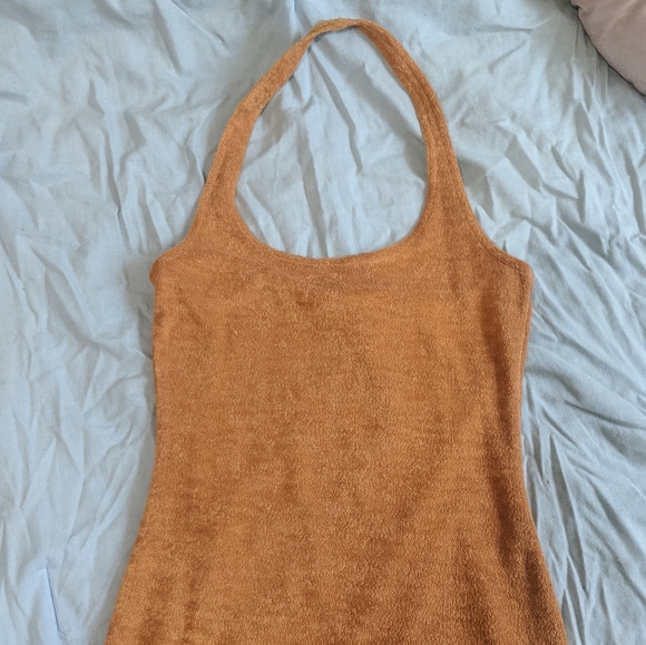 Meshki terry orange halter dress - Picture 2 of 4